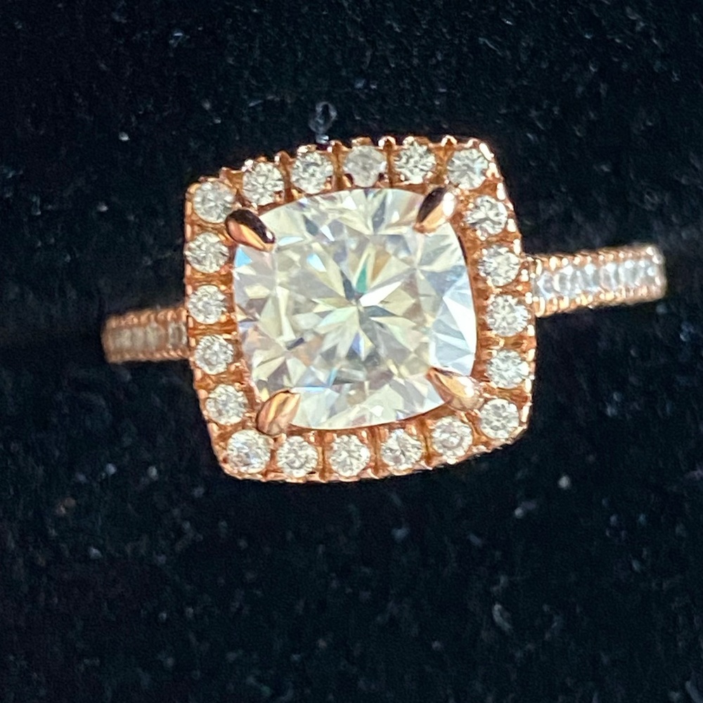 Moissanite Ring - image 5